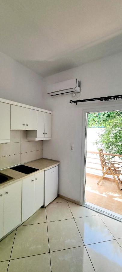 Anesis Apartment Diafani Exterior photo